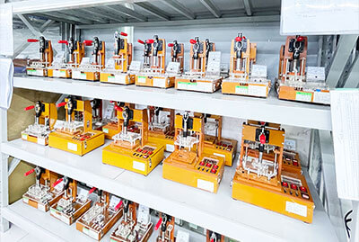  Leiterplattenbefestigung 